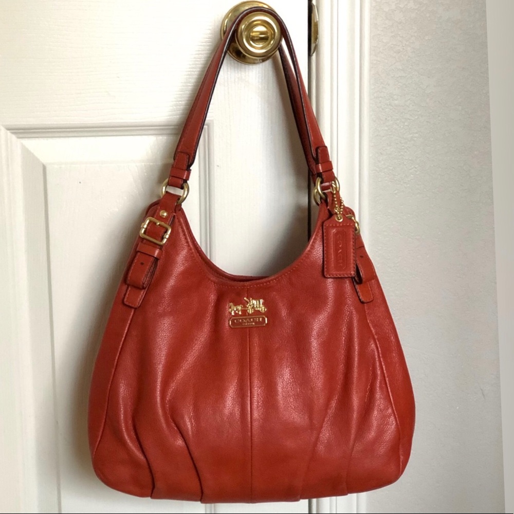 Coach Madison Maggie Leather Shoulder Bag 😍😍😍